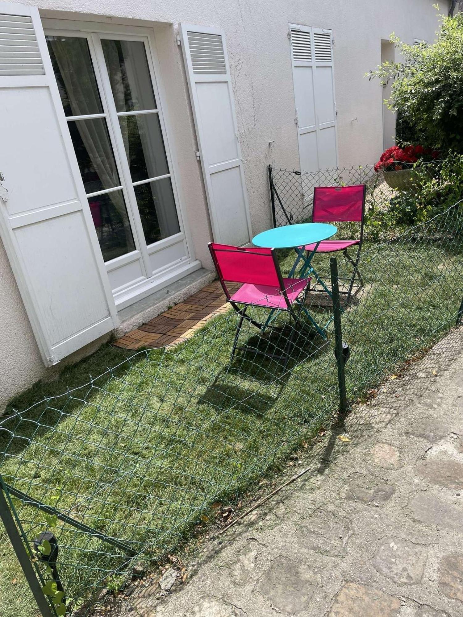 Charmante Maisonnette Centre ヌムール エクステリア 写真